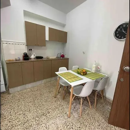 Apartament 2 Bedroom In Ermou 4 Minute Walk *
