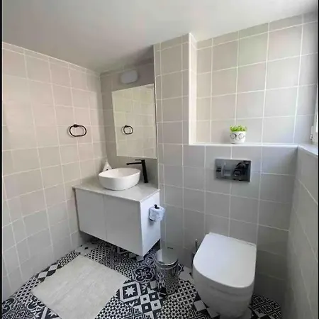 Apartament 2 Bedroom In Ermou 4 Minute Walk